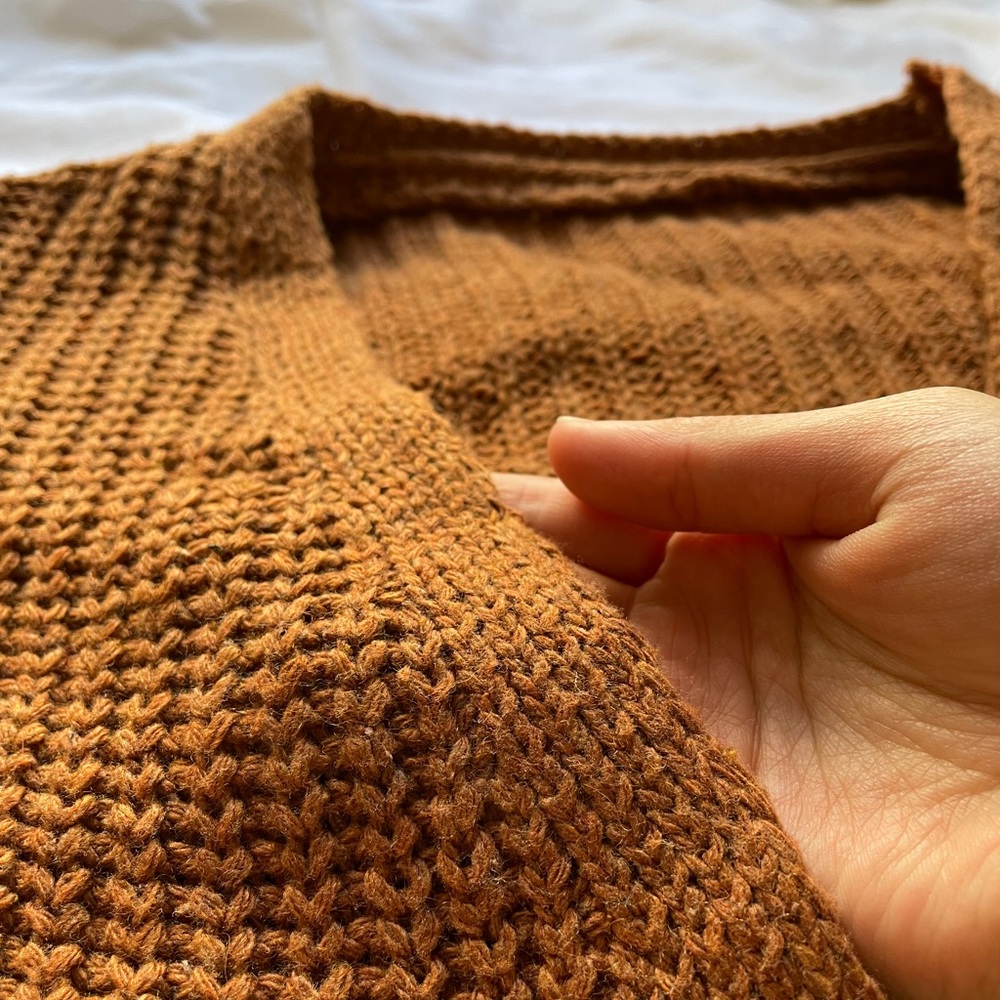 MEDIUM Brown knit cardigan (no tagged brand)